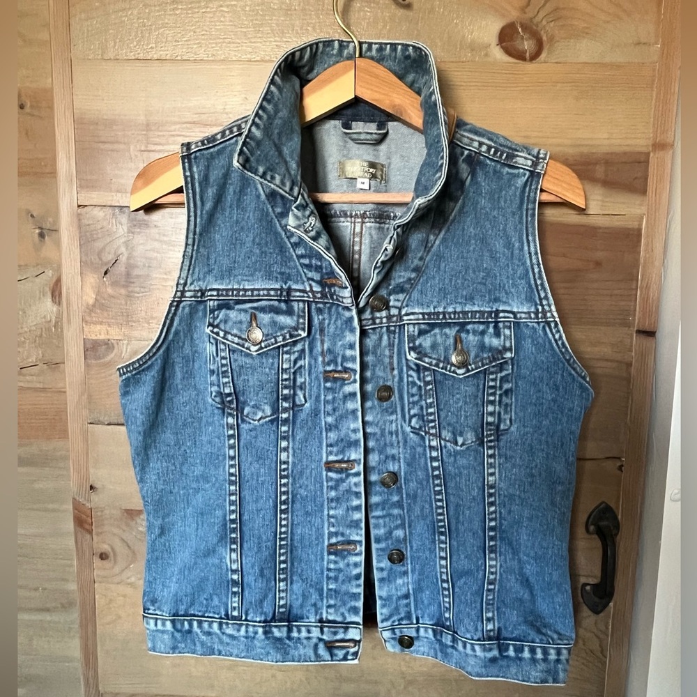 Classic Blue Denim Vest - with leather accents - Women Jeans